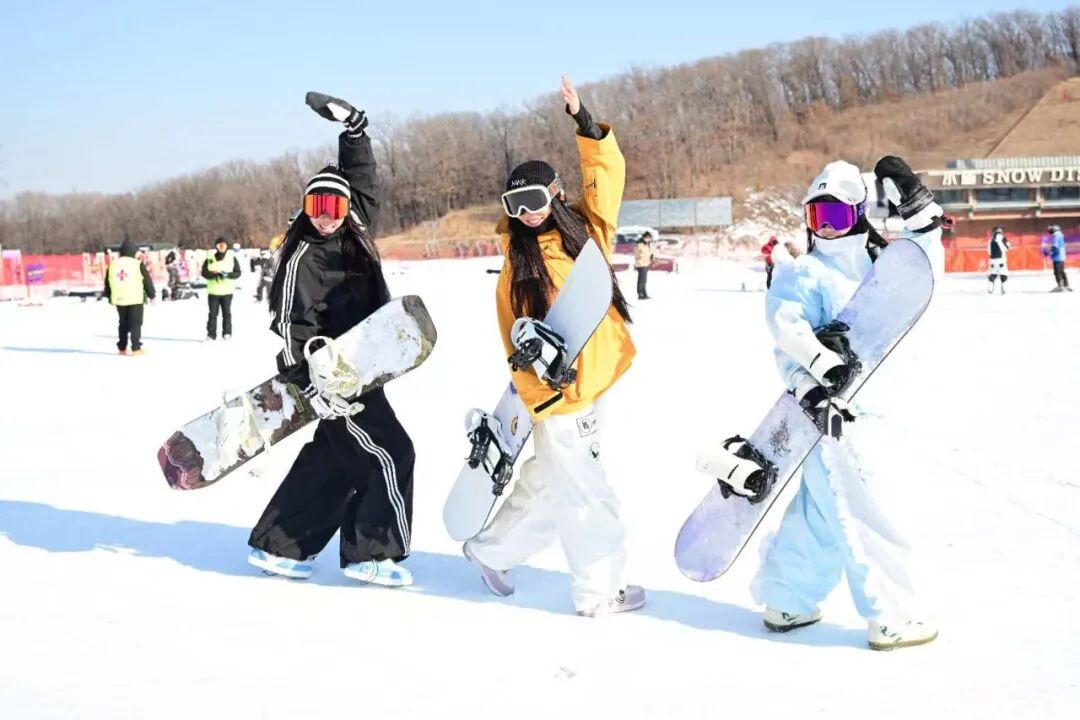 火力全开！凌晨时分，长春这里造雪进行时！