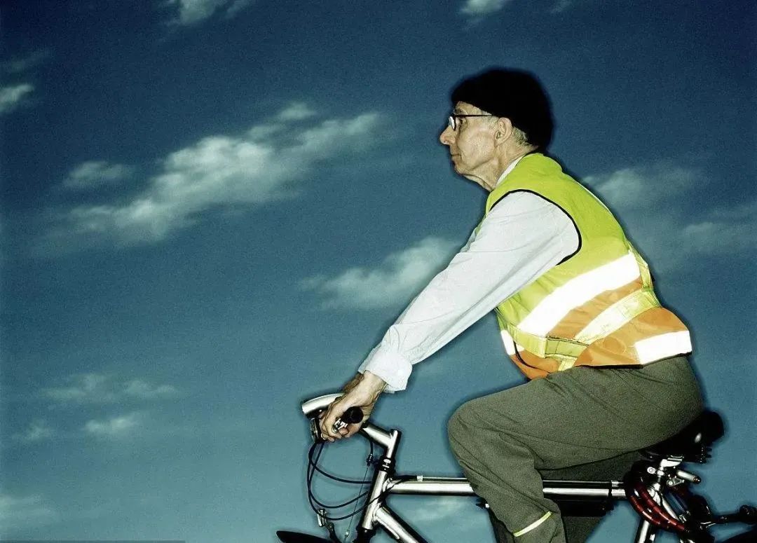 儿童交通安全知识_文明交通安全出行法则_老年人安全出行指南