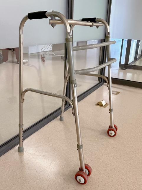 什么是费城颈托这些传统而简便的康复辅具，脑卒中患者该如何选择和使用？_https://www.jmylbn.com_新闻资讯_第7张