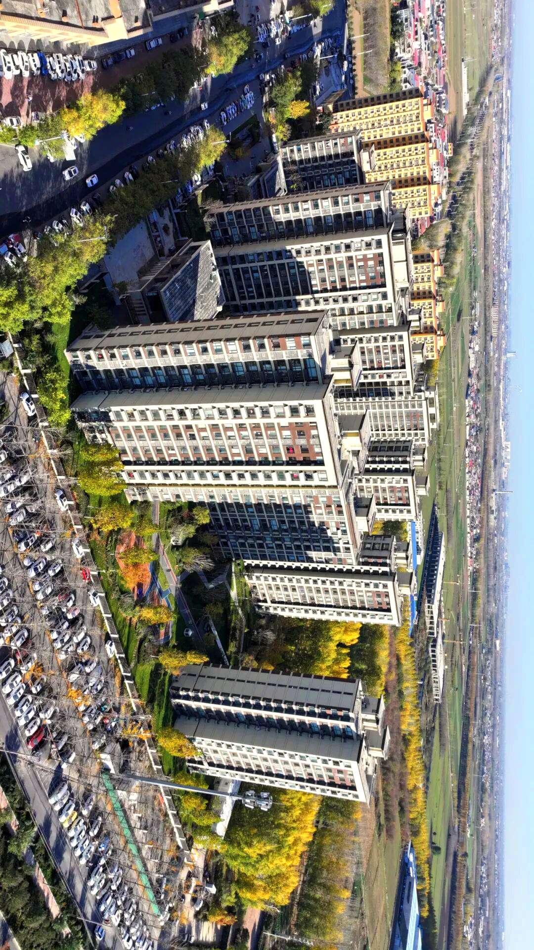 光明城▲中岳虹桥嘉园每日生活的场所会展现出怎样不同的景致若从更