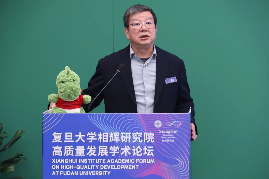 相辉研究院首任院长,中国科学院院士赵东元表示,研究院成立的初衷,是