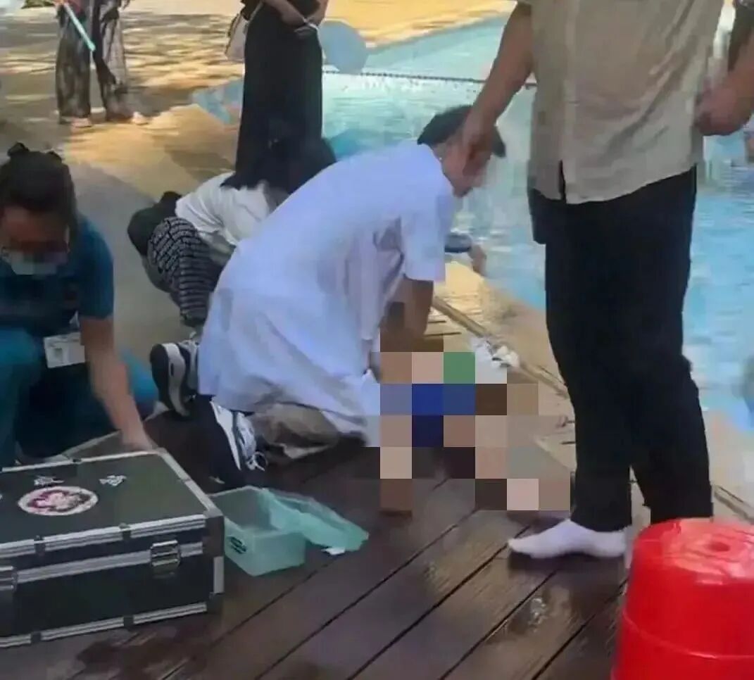 2025年7月26日,广西南宁宾阳县一小区,一名10岁男童在游泳池溺亡