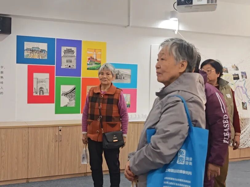 老中青三代居民齐上阵,这场展览“温情满满”_澎湃号·政务_澎湃新闻-The Paper