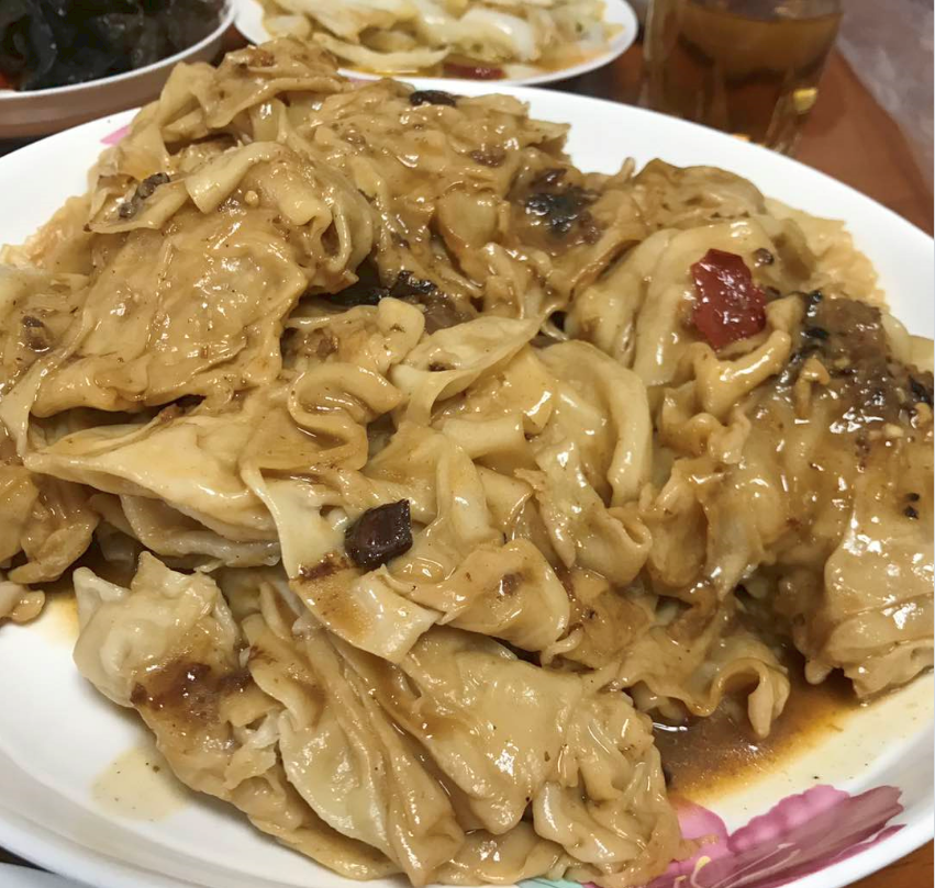 新疆人才不是吃素的,给大家展示一下吃肉绝活