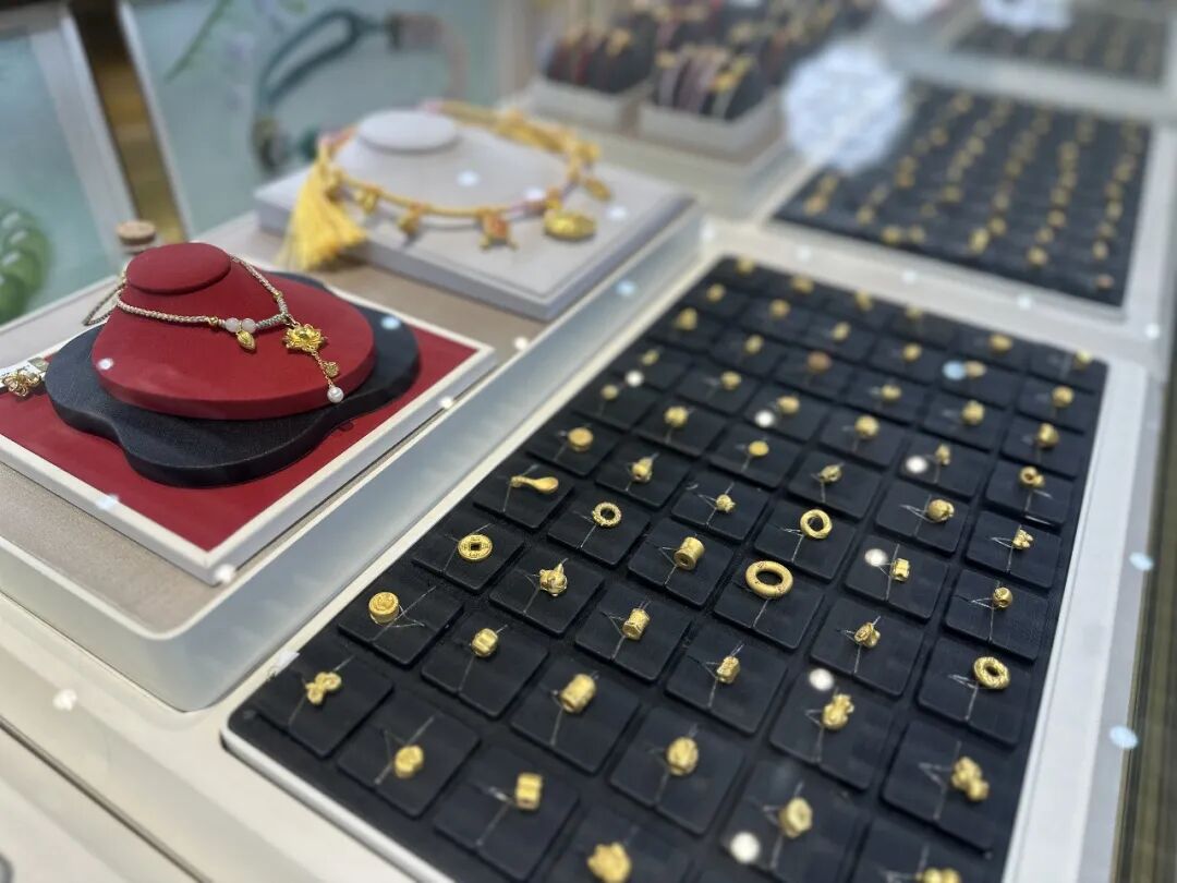 金价再创新高，金饰消费市场如何？
