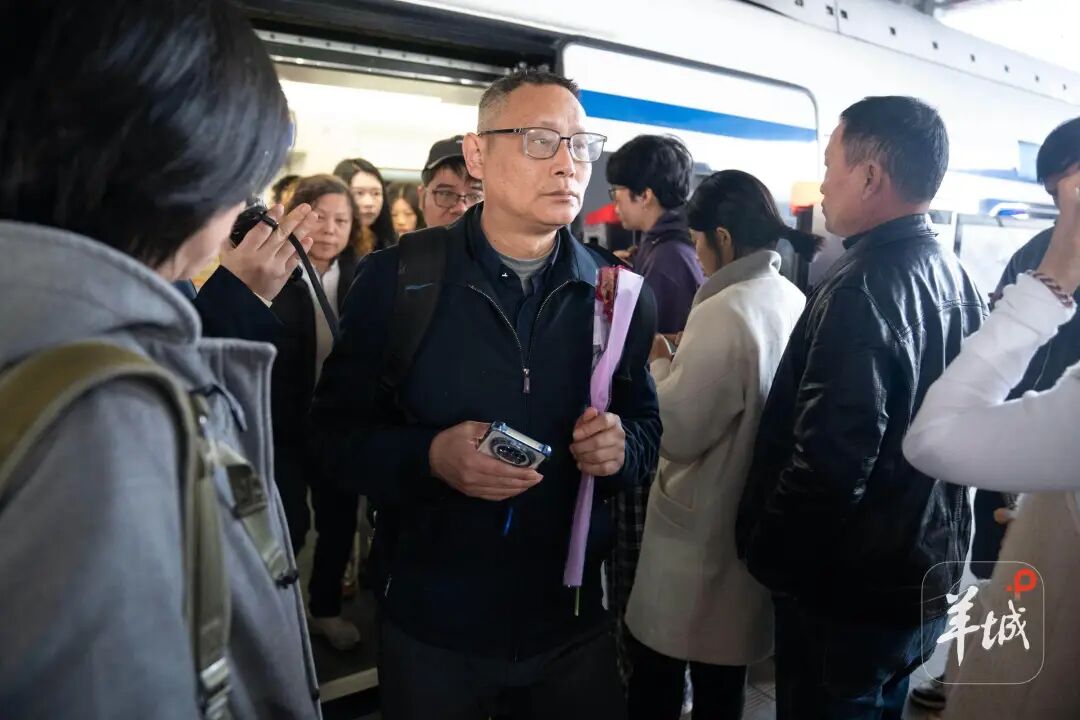 广清城际南延线正式开通!花都站至白云站最快15分钟_澎湃号·媒体_澎湃新闻-The Paper