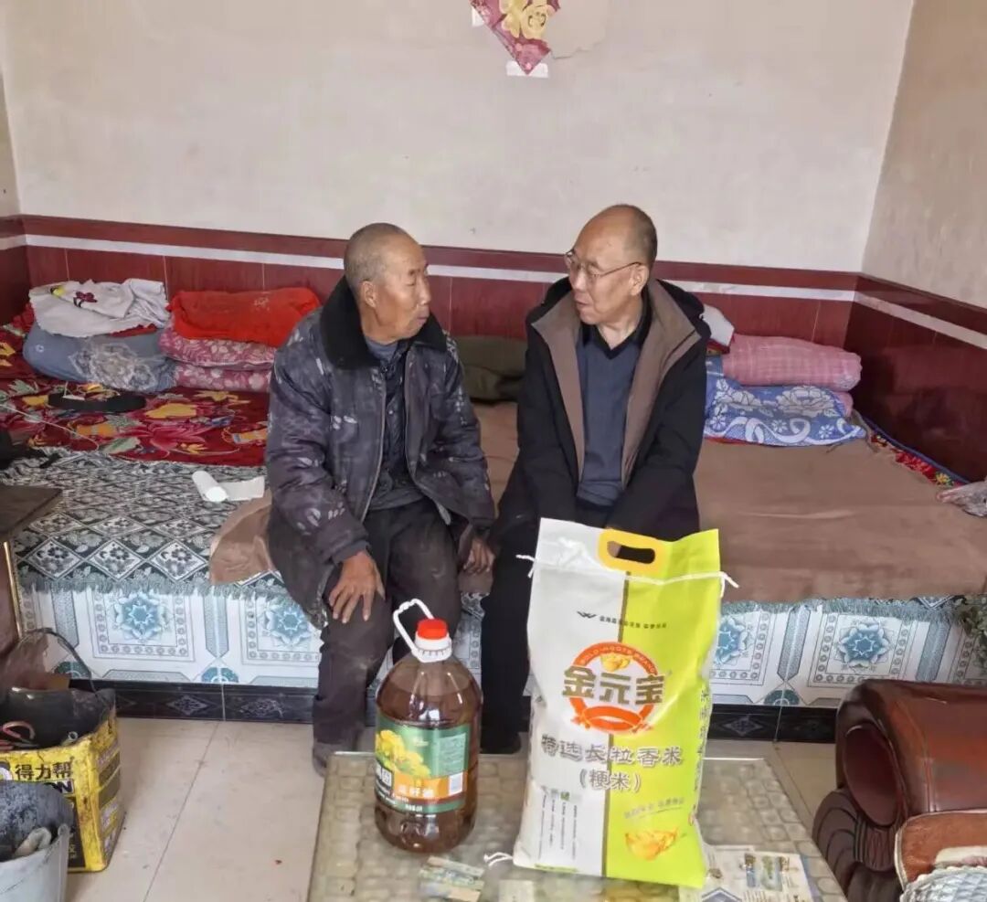 新春祝福敬老院_古浪县法院慰问退休老干部_县委老干部局慰问离退休老干部