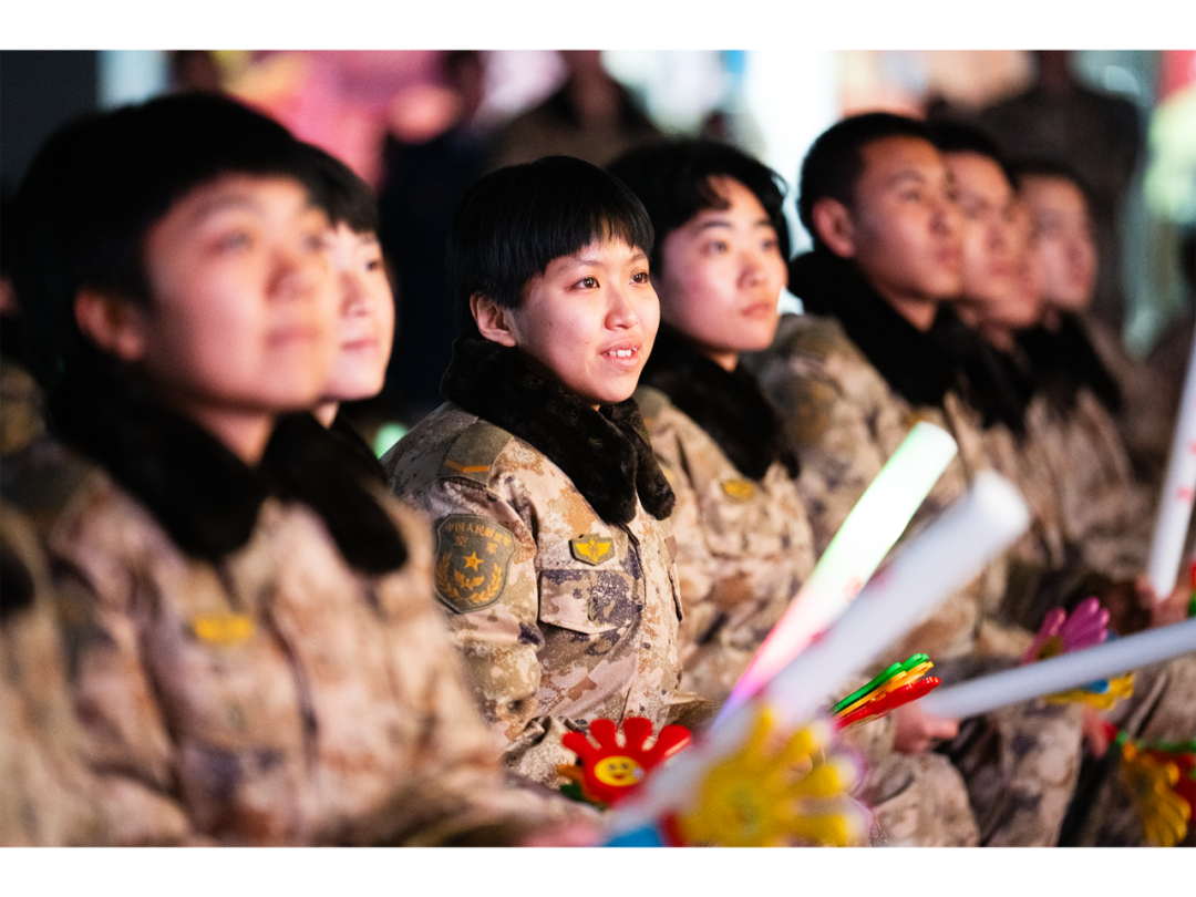 无声电波 有声誓言:今夜,我们都是"红色传令兵"