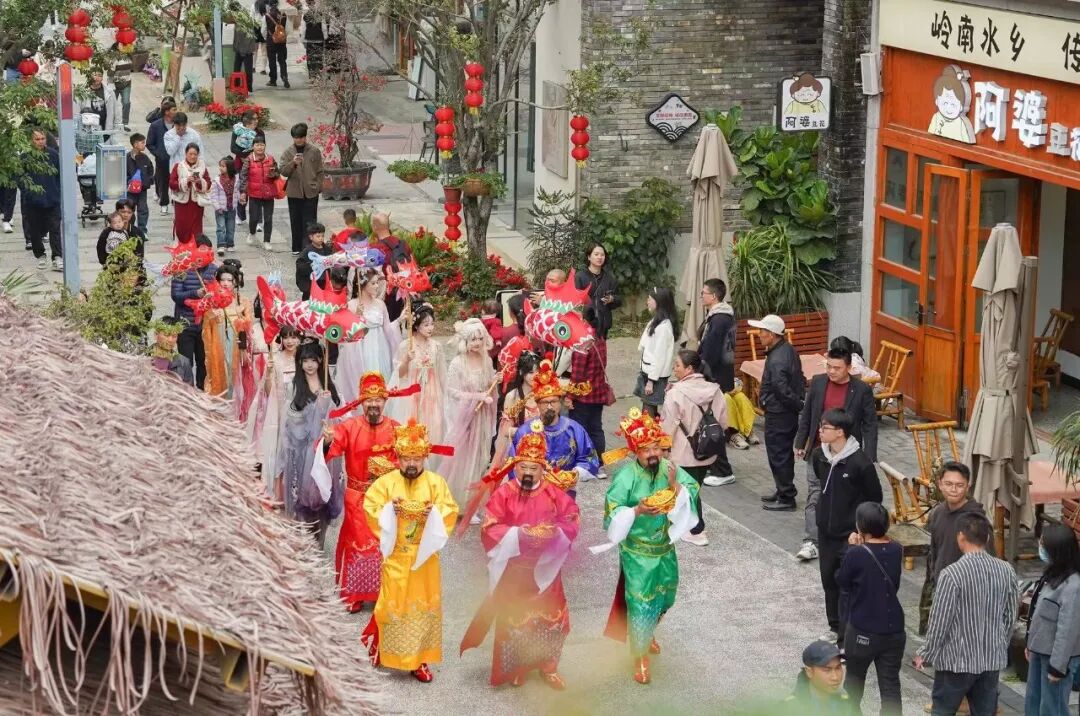 请到鹤山过大年 | 旺旺旺！大年初一，鹤山人气拉满！