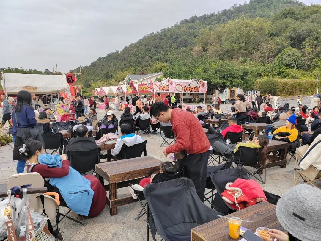 请到鹤山过大年 | 旺旺旺！大年初一，鹤山人气拉满！