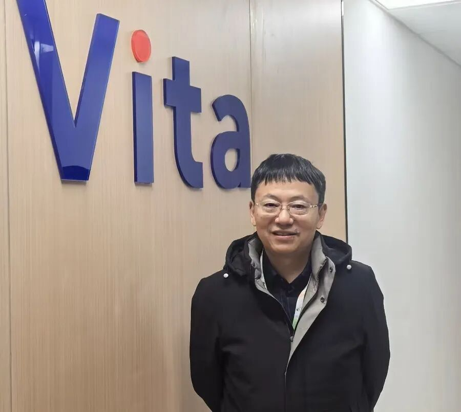 首批论文上线始末,Vita杂志主编有在中国创建顶刊的执念