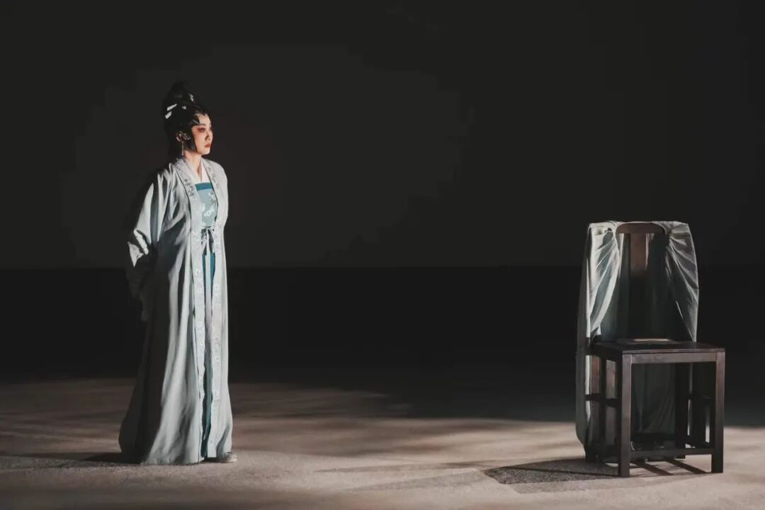 戏聚丨毛时安评昆剧《独上兰舟》：心舟自轻，怎一个“愁”字了得
