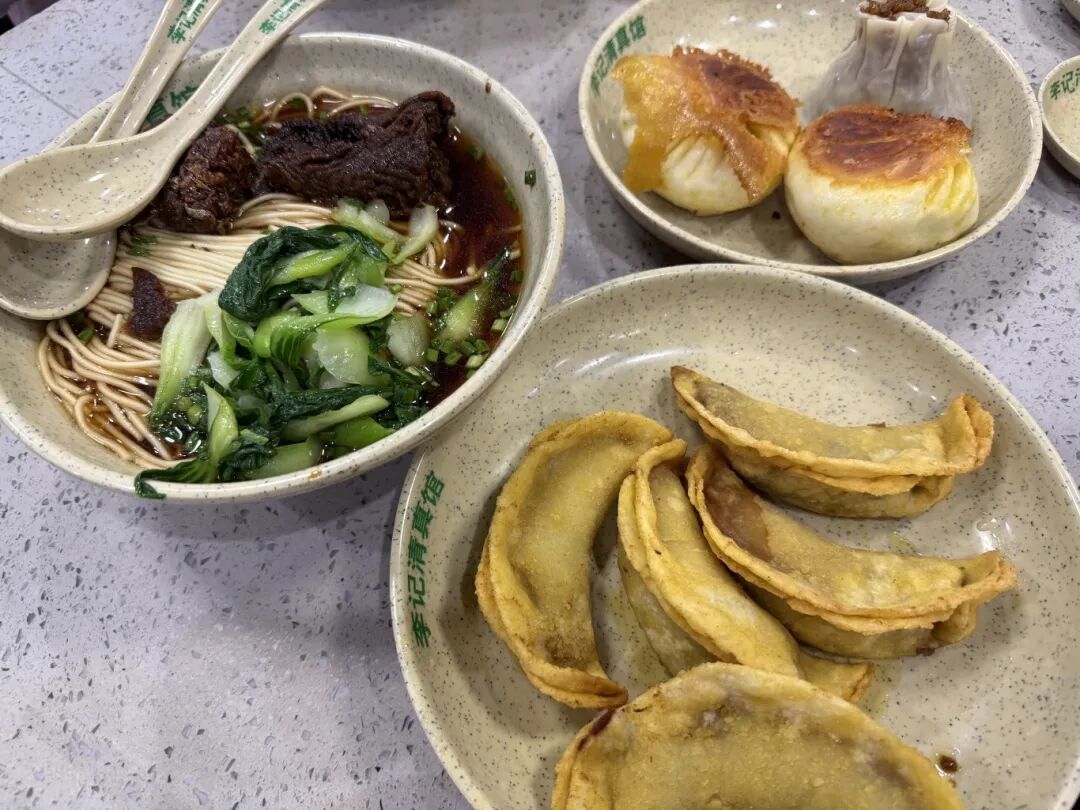 河海不择细流