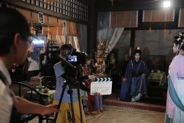 300多元当短剧主演！体验消费带动横店客流超过200万人次