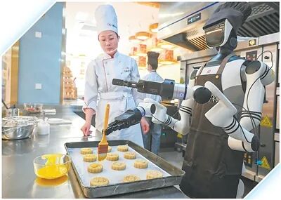 人民日报 | 全国政协委员热议把握和应对人工智能发展的机遇和挑战——以人为本 普惠发展：议政·委员说AI①（节选）