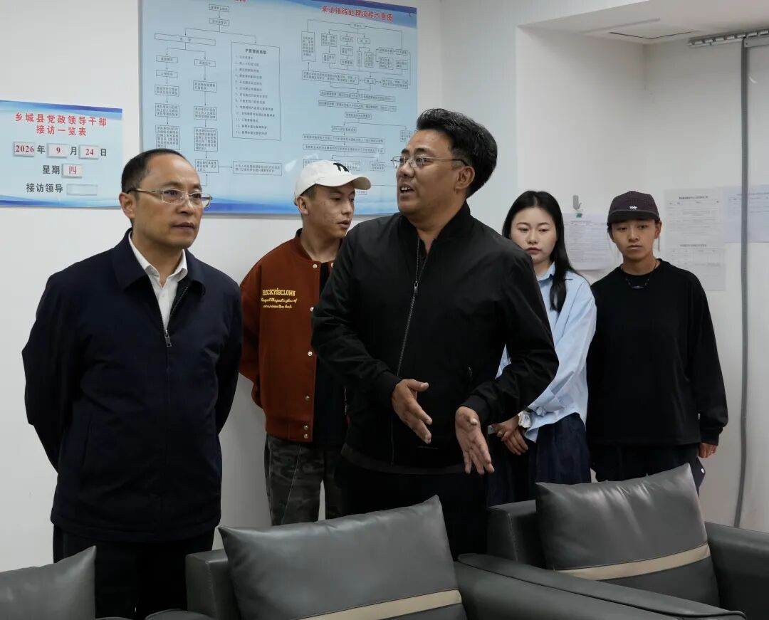 陈泽明到县信访中心调研时强调 站稳人民立场 做实信访工作 用心用情解决群众急难愁盼