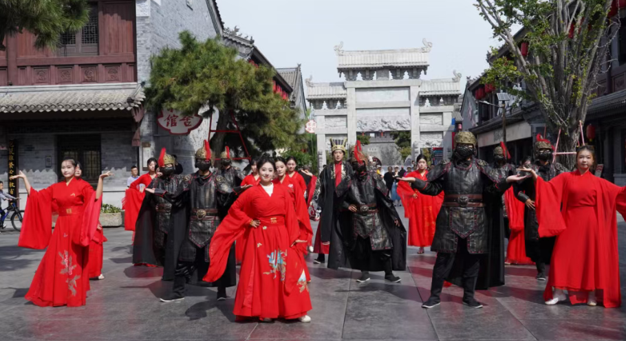 赶海、逛古城！撸串、看演唱会！还有一大波优惠！日照这些地方，藏着超多惊喜……