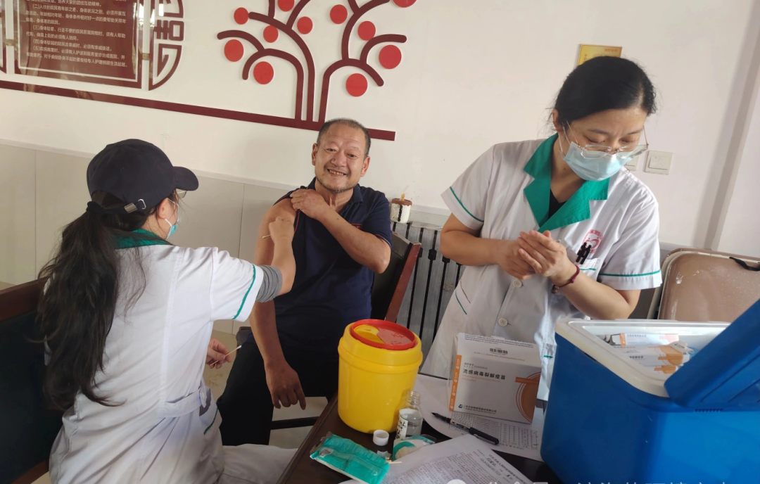 重阳敬老,温情护航 滨海区开展重阳节系列活动