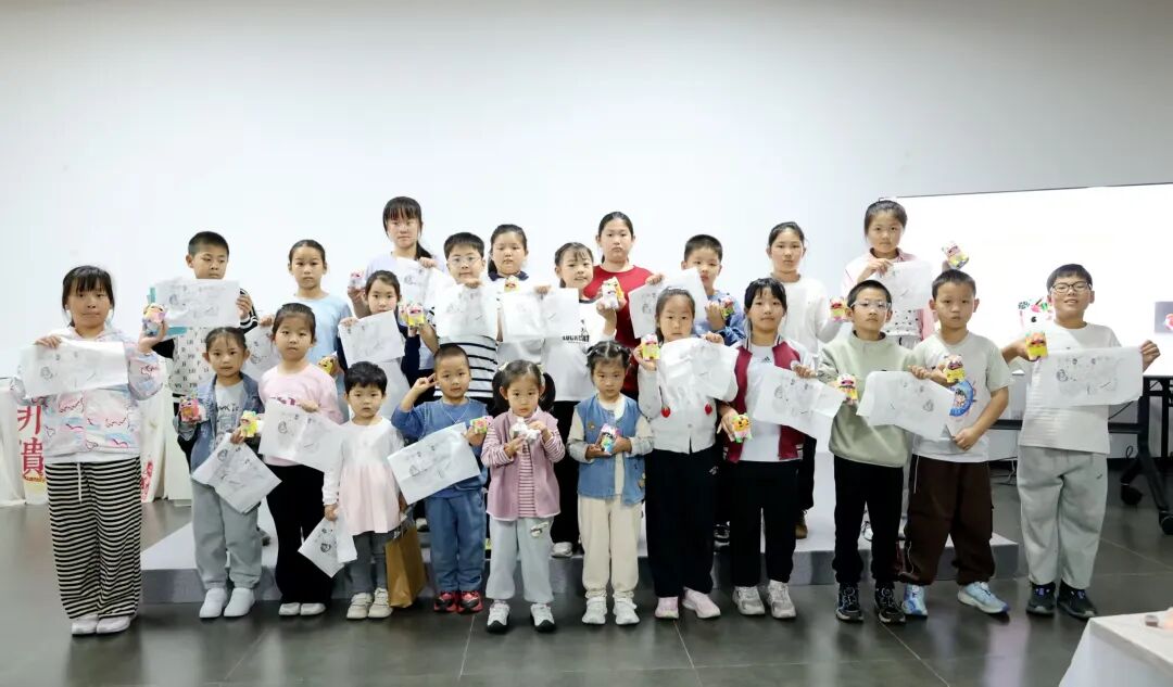非遗润童心 家风代代传——滨海区开展沉浸式亲子家风创新实践活动