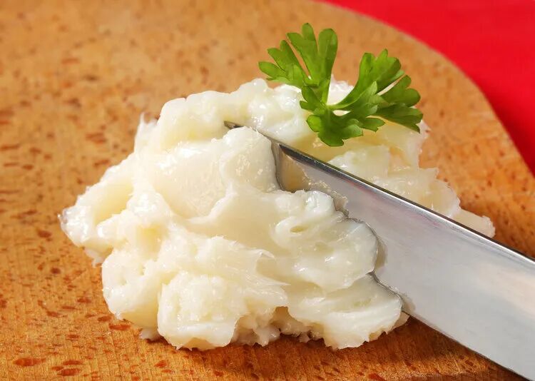 什么油最不健康呢？是大豆油吗？提醒：这4种油尽量少吃或不吃
