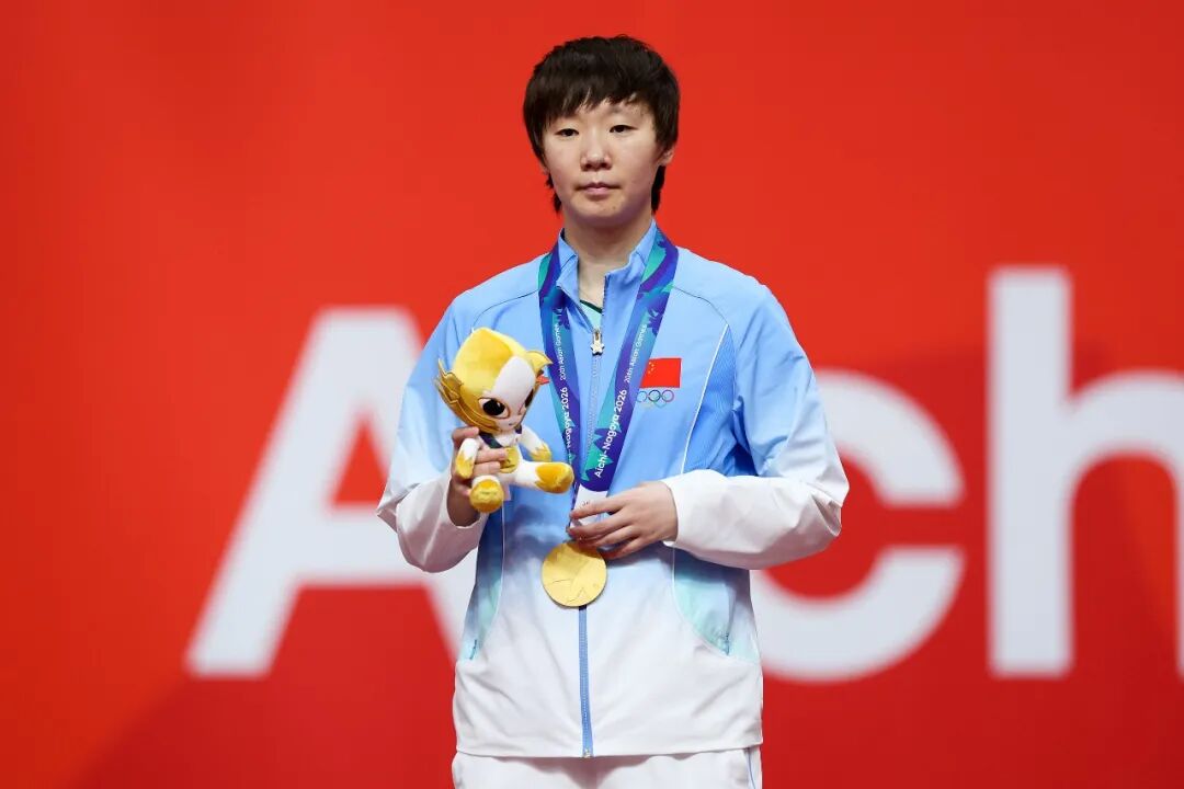 王曼昱等三人拟记大功！