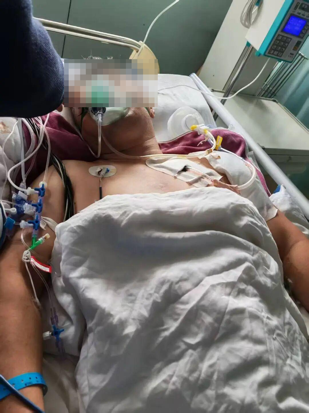 聊城男子因幻听行凶致2死1伤，法院一审判其死刑：虽患精神疾病，但主观具有杀人的直接故意