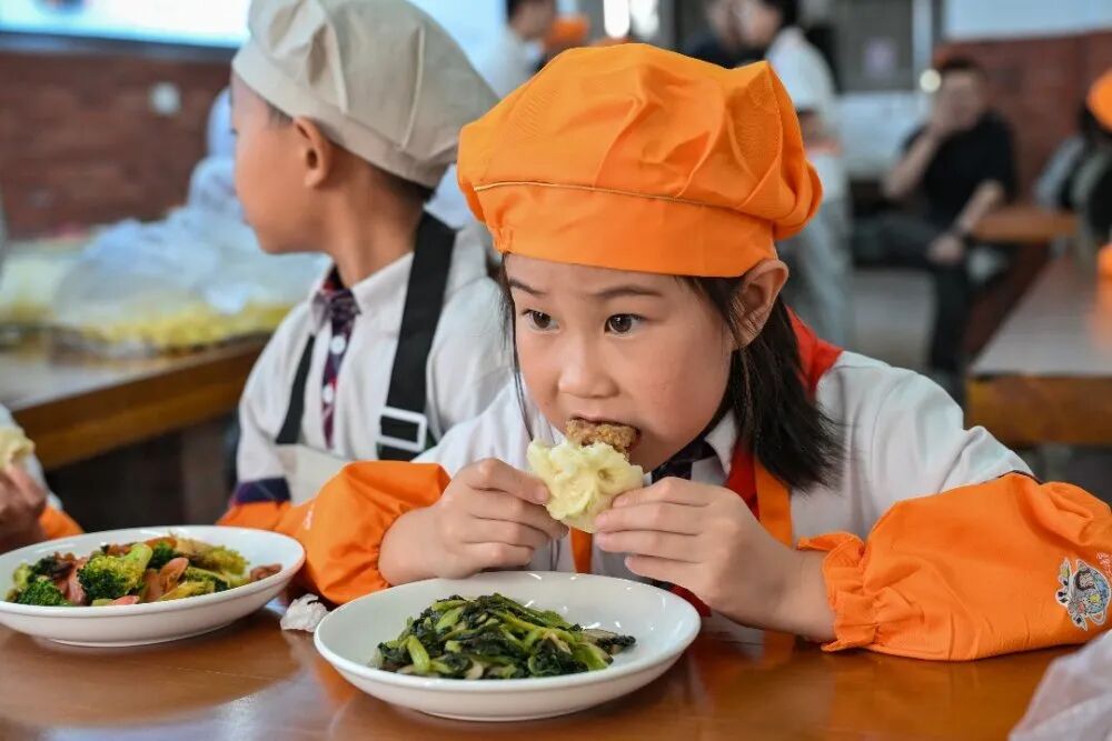 “希望工程·未来生活家”赋能乡村食育课堂