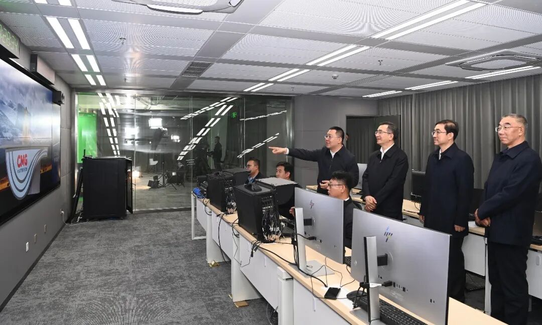 罗东川：唱响主旋律 传播正能量 为青海凝聚强大精神力量营造良好舆论氛围