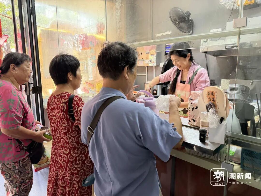广州一元食堂：累计派饭2772份，70岁以上长者、残障人士、环卫工均免费，“来吃饭就是报平安”