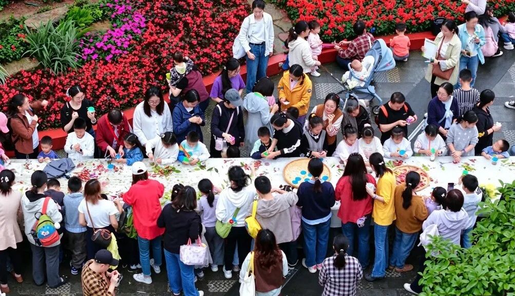 做手环、烤柿挞！伍家岗这场活动太上头→