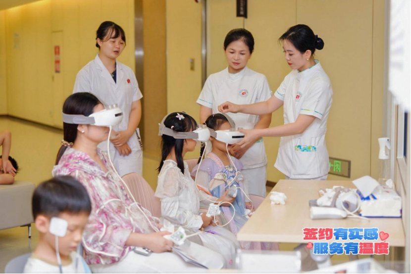 活动回顾 | 让每个孩子都有专属“视力成绩单”！宝安社康开放日带亲子家庭开启中医药护眼之旅