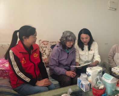 巾帼聚力暖桑榆 昆明各级妇联开展重阳节主题活动