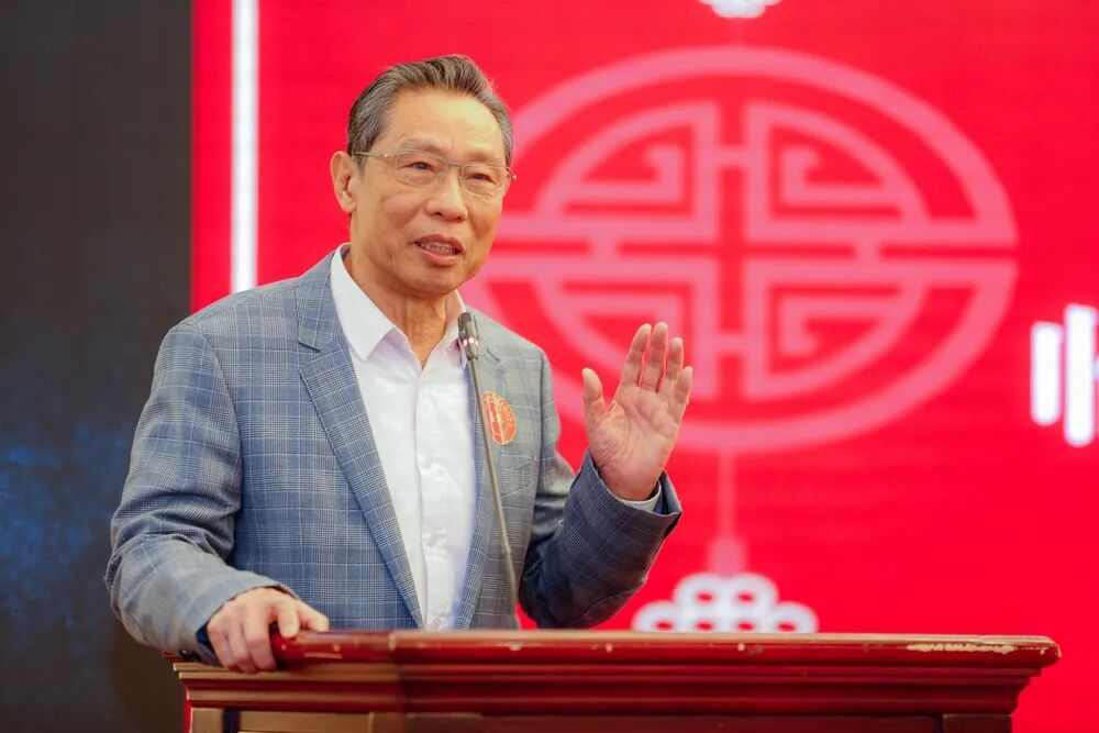 仁心不老，家国安康——祝钟南山院士九十岁生日快乐！
