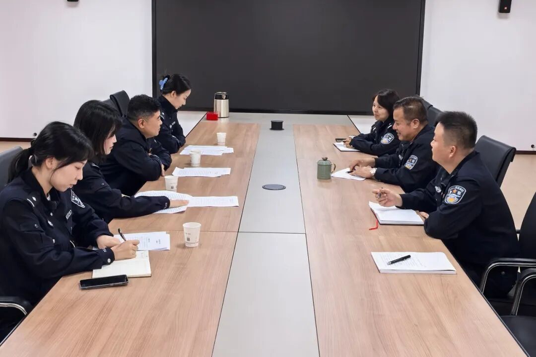 新城法院法警大队到莲湖法院交流座谈