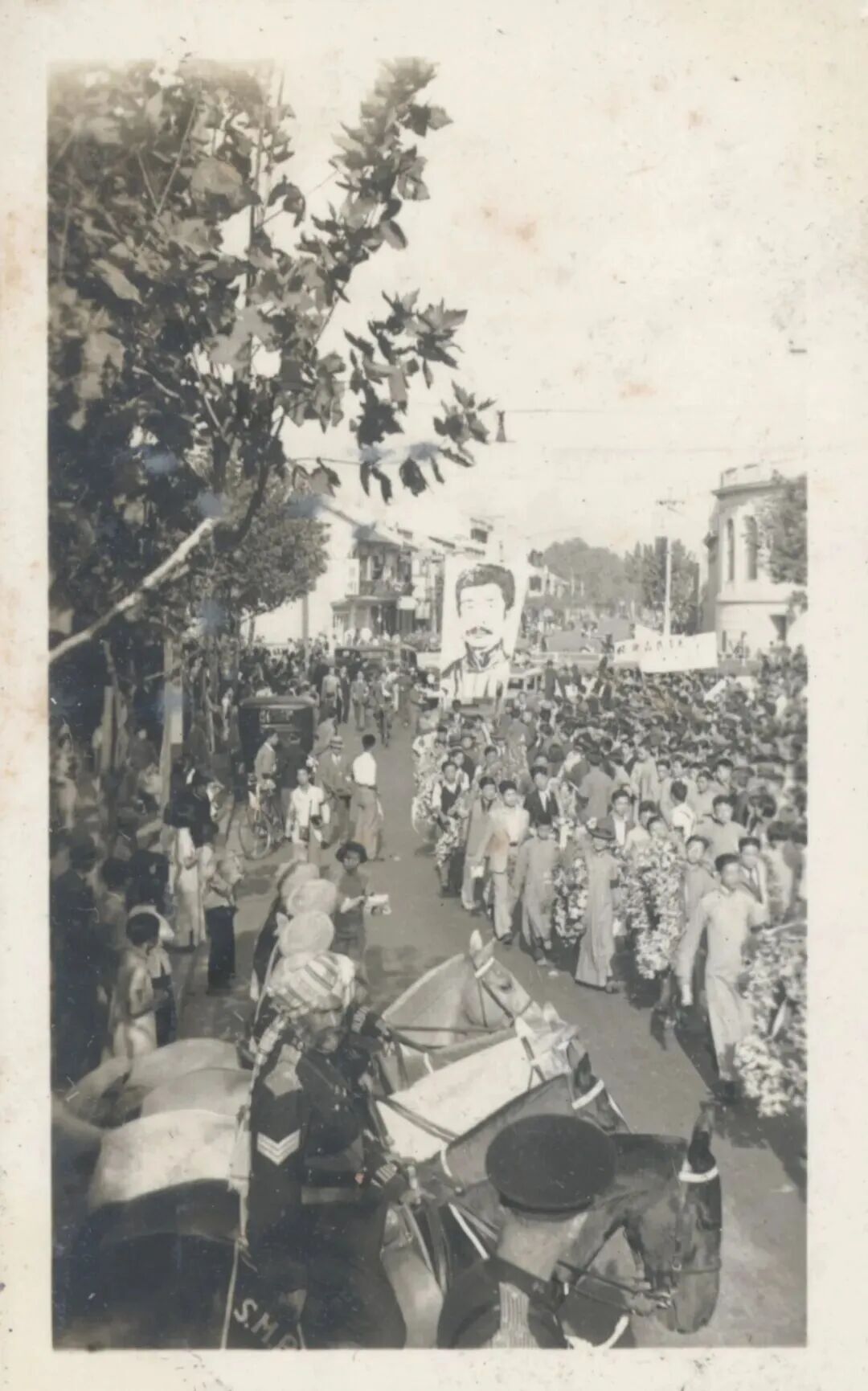 上海滩大讲堂·志在上海——永恒的缅怀:90年来,上海如何纪念鲁迅?