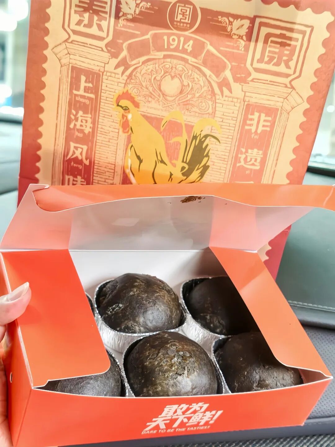 代表金点子，老街新潮向！百年商业街，正成为年轻人的“第一站”