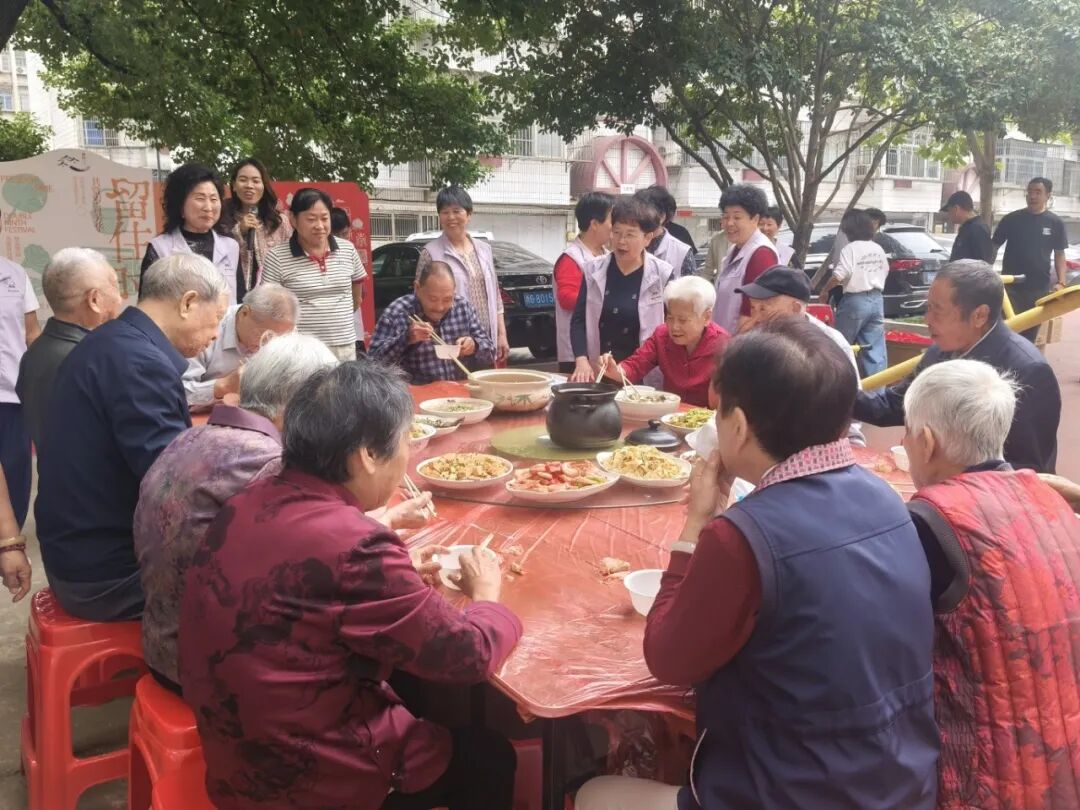 巾帼暖重阳 孝善润心田——义乌市各级妇联开展重阳节主题活动