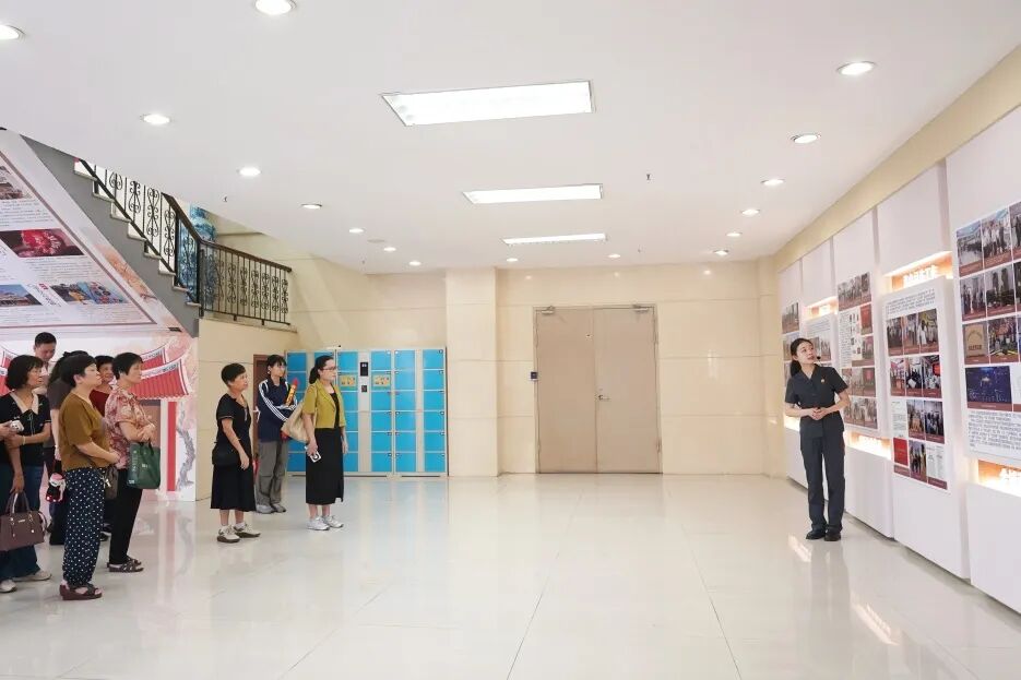 情系桑榆晚 岁月共欢欣 丨 龙海法院开展2026年重阳节家风建设活动