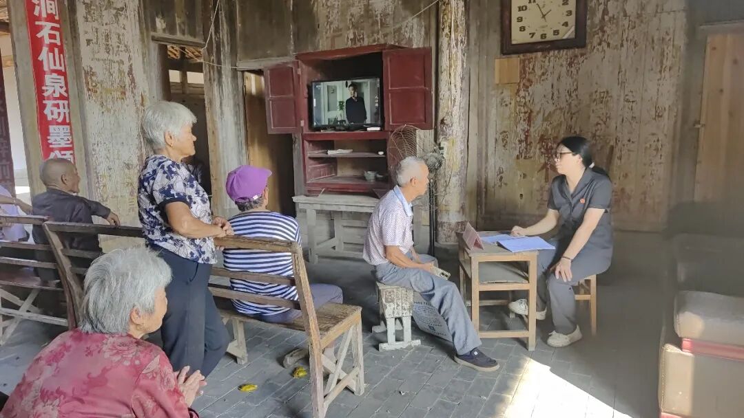 峡江县法院：“法律门诊”进乡村 精准普法解民忧