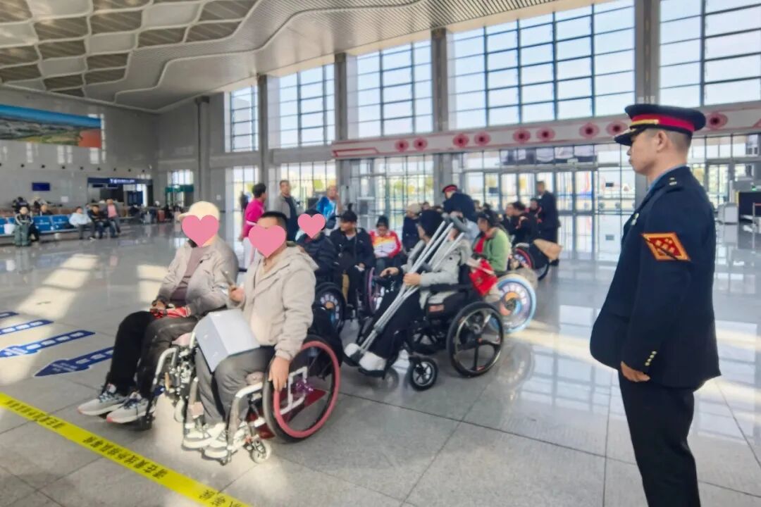 赛场逐梦，旅途有暖！惠农南站护航轮椅跑团顺利出行