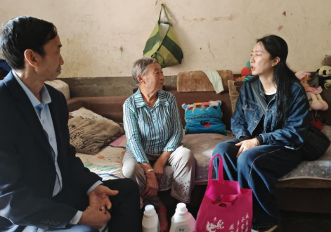 巾帼聚力暖桑榆 昆明各级妇联开展重阳节主题活动