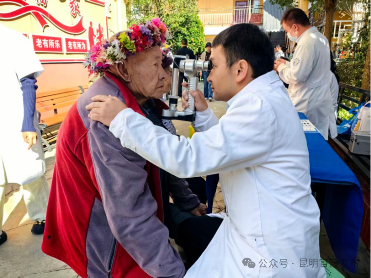 巾帼聚力暖桑榆 昆明各级妇联开展重阳节主题活动