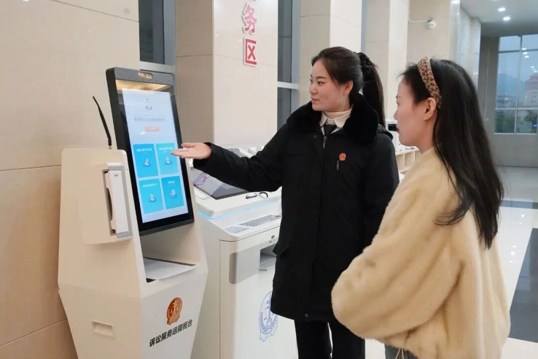【答卷・上饶法院这五年】五载立案守初心 一站服务暖民心