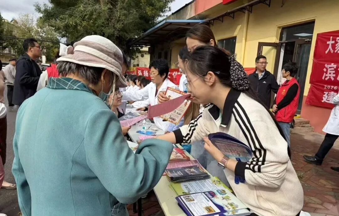 以实操守护平安校园，滨海一中开展消防演练暨灭火器培训活动
