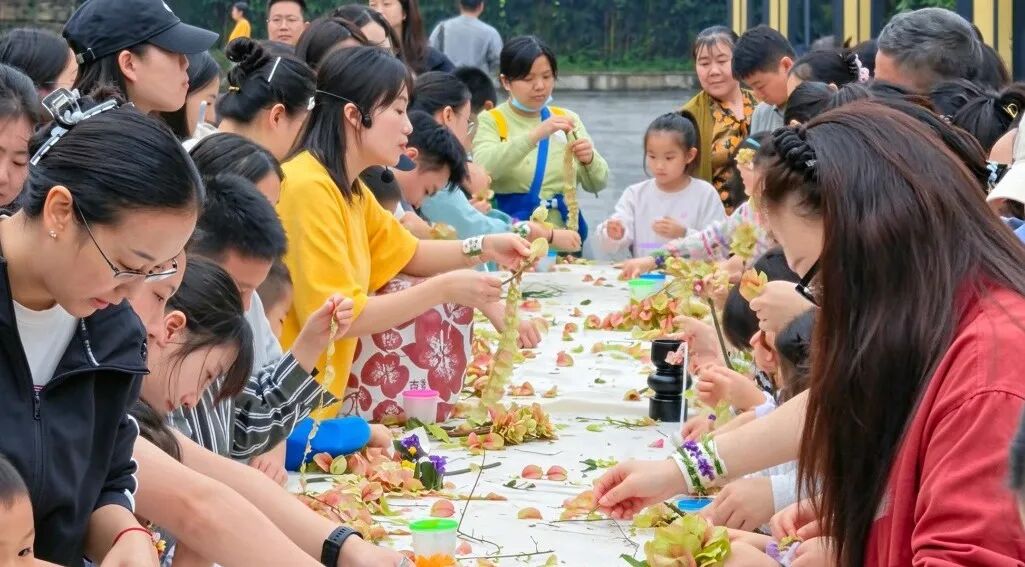 做手环、烤柿挞！伍家岗这场活动太上头→