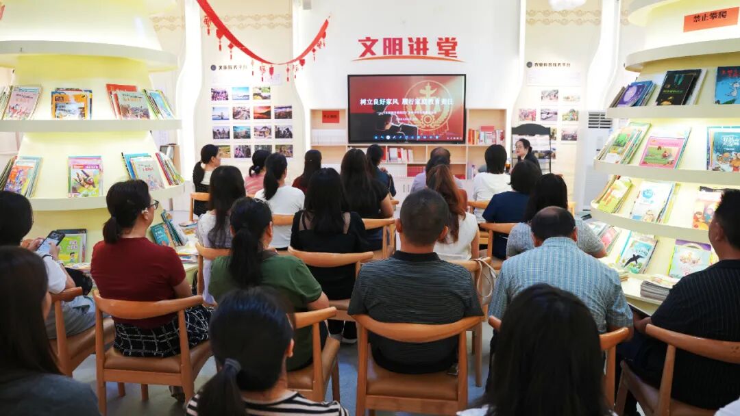 同题不同讲！元阳让“依法带娃”入脑更入心