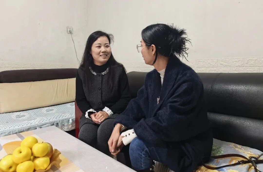 冬日暖流提前至 工会关爱暖人心