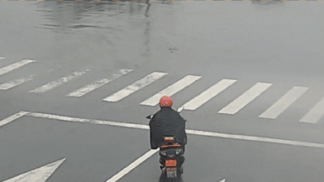 骑乘守安全，平安伴出行｜摩托车、电动车出行安全提示