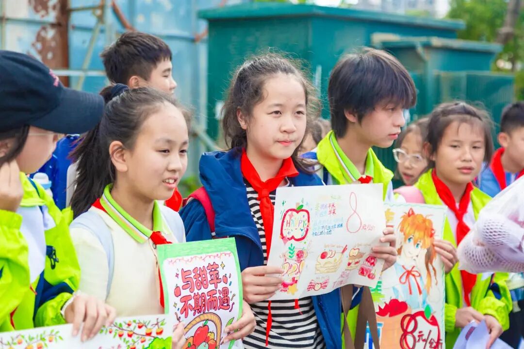 共享秋收的甜蜜！盘龙区金康园小学教育集团举行第六届“苹果节”