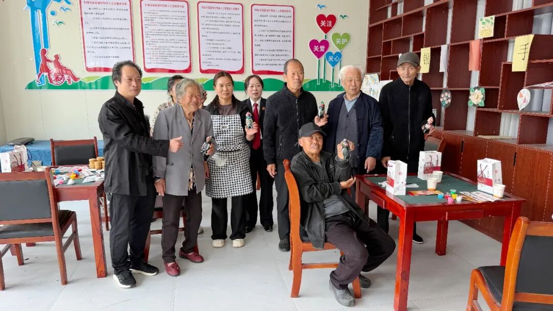 一庭一策 | 刘振屯法庭：彩绘泥泥狗 普法暖桑榆
